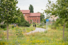 Auszeichnung in der Kategorie Pflanzenverwendung & Biodiversität: Nordpark III Plattling - Landschaftspark mit Campusareal  | BEM Burkhardt | Engelmayer | Mendel Landschaftsarchitekten Stadtplaner, München | Foto: © Laura Loewel