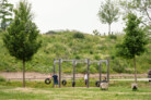 Gewinner Bayerischer Landschaftsarchitektur-Preis 2024: Oberwiesenfeldpark - Eine Symbiose aus Spiel, Sport und Naturschutz in München | mahl gebhard konzepte, München | Foto: © Laura Loewel