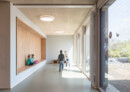 Anerkennung: Schule Schilfweg – Holzmodul macht Schule | Peter Zirkel Gesellschaft von Architekten mbH | Fotograf: © Till Schuster, Dresden