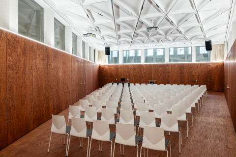 Forschungszentrum Dt. Dokumentationszentrum für Kunstgeschichte – Bildarchiv Foto Marburg und Seminargebäude der Philipps-Universität Marburg, Campus Firmanei | © Christian Stein