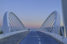 Cycling and pedestrian bridge over the Ete Vivo river, Fermo - Porto San Giorgio (Italy) | Platek srl, Rodengo Saiano | Arkteam Architetti - Ascoli Piceno | Photo: © Ottavio Tomasini