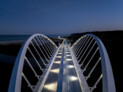 Cycling and pedestrian bridge over the Ete Vivo river, Fermo - Porto San Giorgio (Italy) | Platek srl, Rodengo Saiano | Arkteam Architetti - Ascoli Piceno | Photo: © Ottavio Tomasini